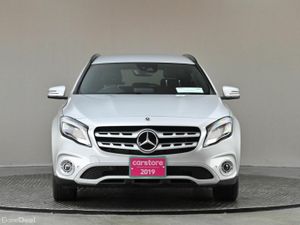 Mercedes-Benz GLA GLA 180 **POWERED TAILGATE**HALF - Image 2