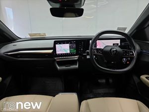 Renault Megane E-Tech EV60 220hp Techno - Image 2