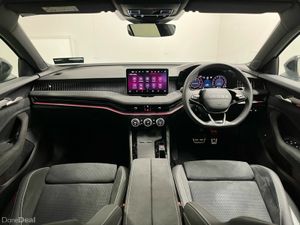 Skoda Superb Sportline DSG 2.0TDI 150BHP - Reversi - Image 4