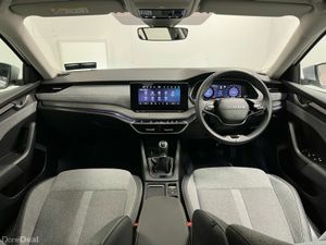 Skoda Octavia Selection+ 2.0TDI 115BHP - Reversing - Image 4