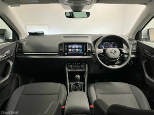 Skoda Karoq Selection 2.0TDI 115BHP - Reversing Ca - Image 4