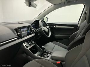 Skoda Karoq Selection 2.0TDI 115BHP - Reversing Ca - Image 4