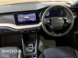 Skoda Octavia Selection 1.5TSI 115HP DSG mHEV - Image 4