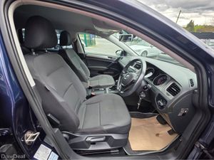 Volkswagen Golf 1.2 COMFORTLINE * REVERSING CAMERA - Image 3
