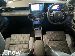 Renault 4 E-TECH ICONIC 52 KW AUTO 5DR *DEMO MODEL - Image 2