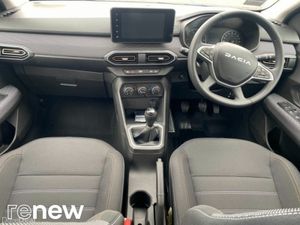 Dacia Sandero Stepway EXPRESSION 1.0 TCE 90 BHP 5D - Image 2