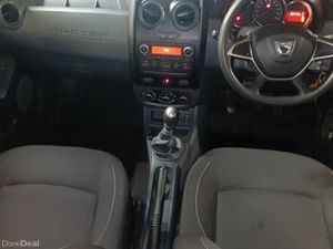 Dacia Duster 1.5 dCi 110 SIGNATURE - Image 2