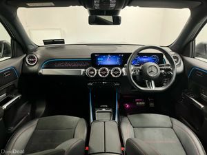 Mercedes-Benz EQB 300 AMG 4Matic - Reversing Camer - Image 4