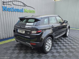 2017 Range Rover Evoque 2.0 TD4 SE Automatic - Image 3