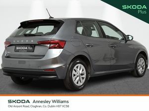 Skoda Fabia Selection 1.0Mpi 80Bhp - Image 4