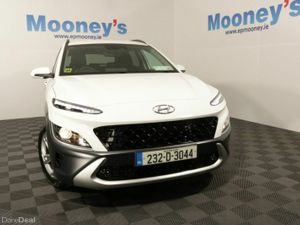 Hyundai KONA EXECUTIVE 1.0L PETROL COMPACT SUV ** - Image 2