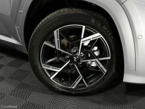 Hyundai Tucson N LINE PLUG IN HYBRID PLATINUM 2WD - Image 4