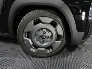 Hyundai INSTER CROSS - NEW 2026 ORDER YOURS TODAY - Image 4