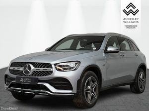 Mercedes-Benz GLC GLC300de AMG - Image 4