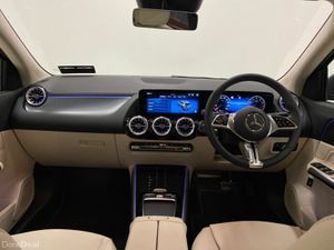 Mercedes-Benz GLA GLA 200 D PROGRESSIVE  LINE + | - Image 4