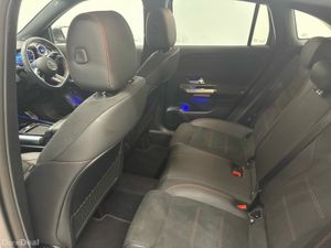 Mercedes-Benz GLA GLA 250e | Reversing Camera, Hea - Image 4