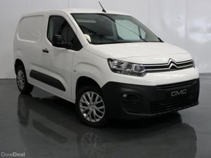 Citroen Berlingo 2022 16950 no Vat New DOE - Image 3