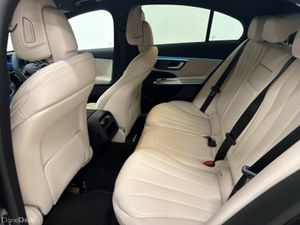 Mercedes-Benz E-Class E 300E AMG EDITION PLUS |  M - Image 4