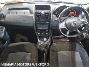Dacia Duster 1.5 dCi 110 PRESTIGE - Image 3