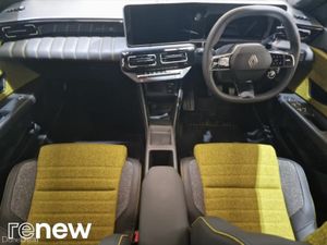 Renault 5 E-Tech EV52 120hp Iconic - Image 3