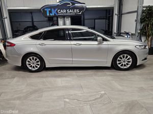 17 FORD MONDEO ZETEC 2.0 DIESEL - Image 3