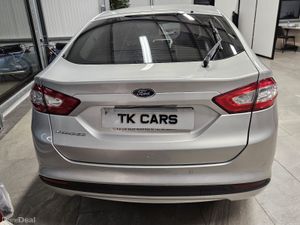 17 FORD MONDEO ZETEC 2.0 DIESEL - Image 4