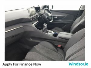 Peugeot 3008 1.2 PureTech 130bhp Allure - Image 4