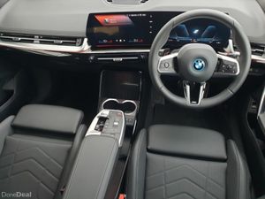 BMW iX1 eDrive20 M Sport - Image 4
