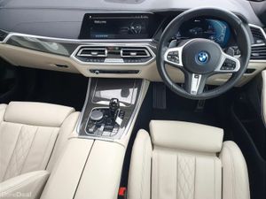 BMW X5 xDrive45e M Sport - Image 4