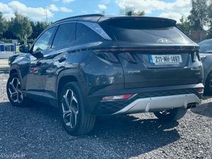 Hyundai Tucson 2WD Executive Plus HEV Auto *NEW SA - Image 4