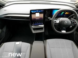 Renault Megane TECHNO EV60 - Image 2