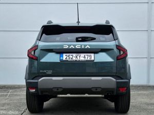 Dacia Duster HEV 140 Journey - Image 4