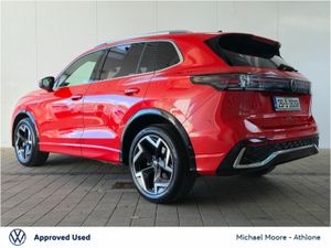 Volkswagen Tiguan R-Line 2.0 TDI 150BHP Life DSG ( - Image 3