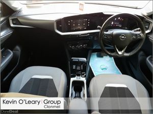 Opel Mokka Mokka E Elite 136PS Electric Auto - Image 2