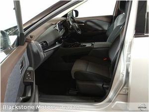 Nissan X-Trail ePOWER X-TRAIL SV PREMIUM 5 Seater - Image 4