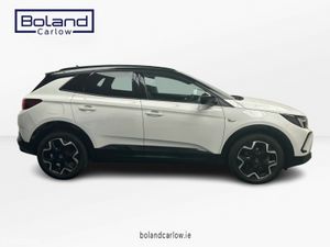 Opel Grandland X GS-1.2 *FREE HAMPER* €80 P/W ON P - Image 4
