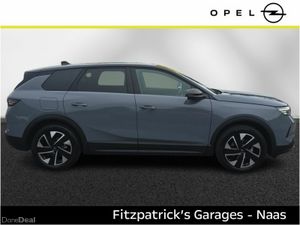 Opel Grandland GS HYBRID Demo with 3.9% Finance Av - Image 4