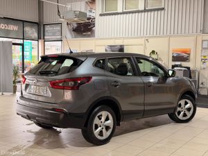 Nissan Qashqai 2018 1.5 Diesel - Image 3