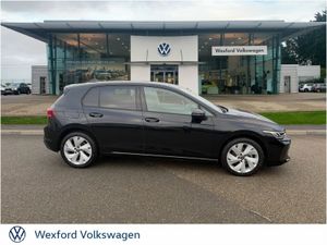 Volkswagen Golf EDITION 75 1.5TSI 116HP MANUAL - Image 4