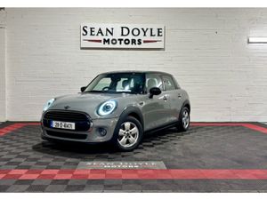 Mini Cooper 2021 1.5 Petrol CLASSIC 5DR COOPER - Image 2