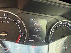 Skoda superb - Image 4