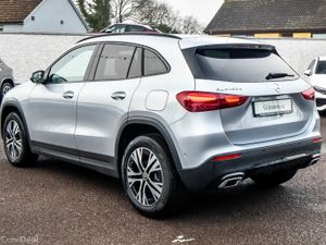 Mercedes-Benz GLA 180d Progressive Night Pack Auto - Image 2