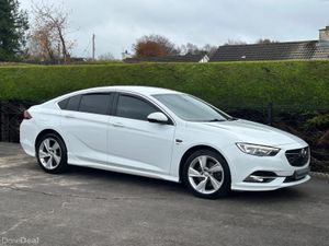 2018 Vauxhall Insignia 2.0d  Vxline £13800 inc Vrt - Image 2