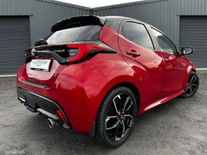 Toyota Yaris 221’ 1.5 Hybrid GR Premier LOW KMs - Image 4