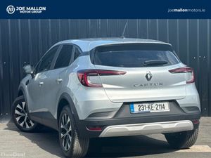 Renault Captur TCe 90 Evolution - Image 2