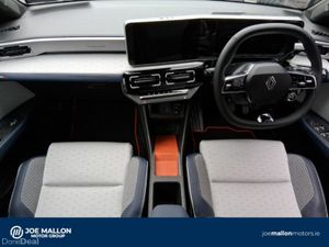 Renault 5 Roland Garros 52kWh 150hp - Image 4