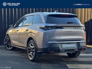Peugeot 5008 New Model Allure. 73Kwh Electric. (7S - Image 2