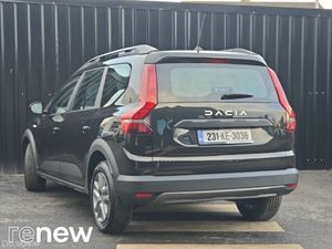 Dacia Jogger TCe 110 Expression (7 Seater) - Image 2