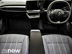 Renault Megane E-Tech Techno EV60 - Image 2