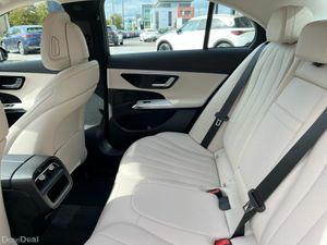 Mercedes-Benz E-Class 220D Avantgarde Plus 2.0 lit - Image 4